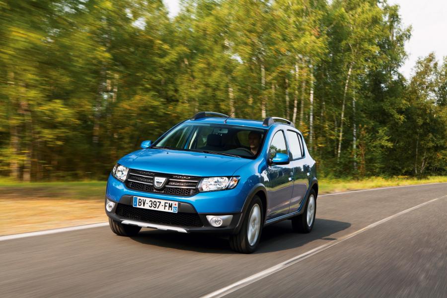  Dacia Sandero Stepway 2012 года  (фото 41 из 52)